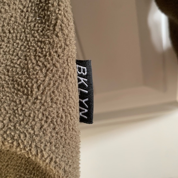 Brooklyn Cloth Teddy Bear Fuzzy Cozy Olive Green/Brown Shacket | Medium - Picture 5 of 7